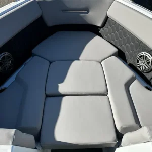 9016734_20230826093746153_1_XLARGE