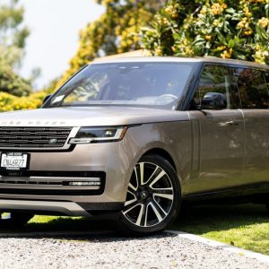 2023 Range Rover P530 SE LWB
