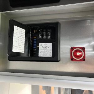 2008prevostmillenniumh_brogan100423-06