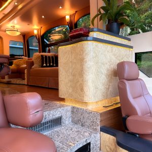 2008prevostmillenniumh_brogan100423-21